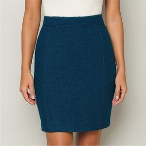 St John Pencil Skirt Tailored Designer Rare 2012 Boucle Wool Teal Blue Size 4